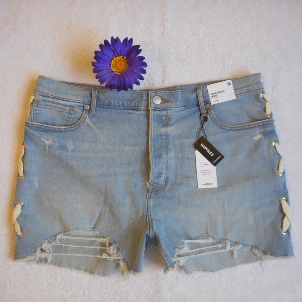 New EXPRESS Jean Shorts Size 16 High Rise Shortie Denim